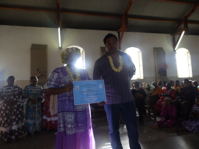 DIHACE Marie Hnaelane et son époux Shonu, exerceront leur ministère dans la région de Nengone.