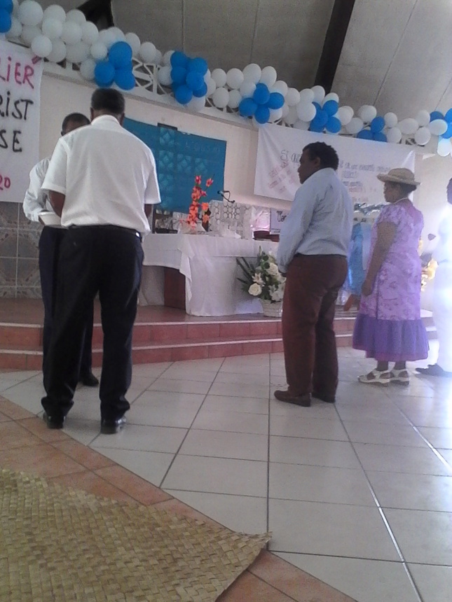 Sainte-cène lors du 7ème jour : Dimanche 1er Janvier 2017 à Montravel. Sainte-cène lors du 7ème jour : Dimanche 1er Janvier 2017 à Montravel.