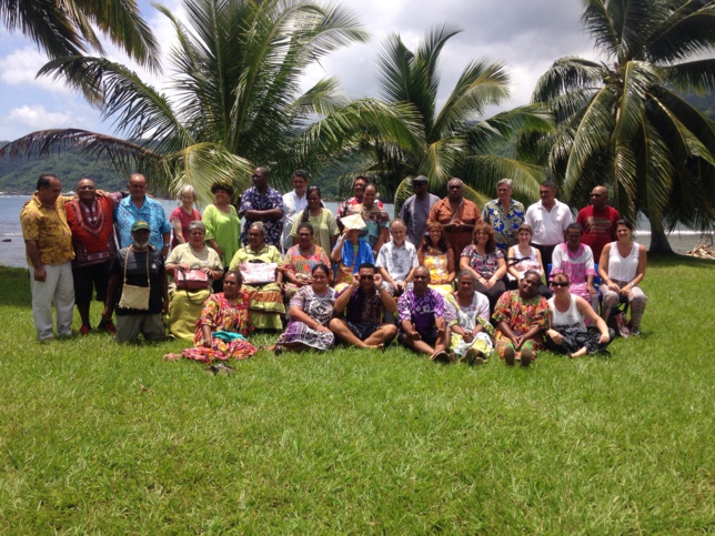 Photos de famille : EPKNC, EPM et IERVP et la CEVAA