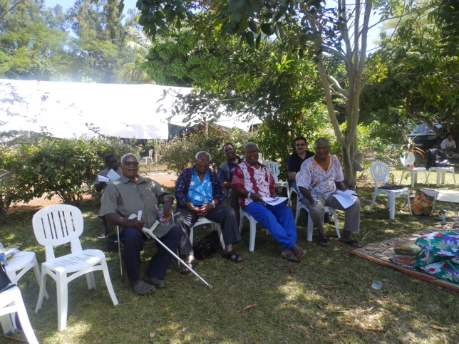 Pt Tell avec Pt Wadawa à la Yunian de Plum en 2015 Pt Tell avec Pt Wadawa à la Yunian de Plum en 2015