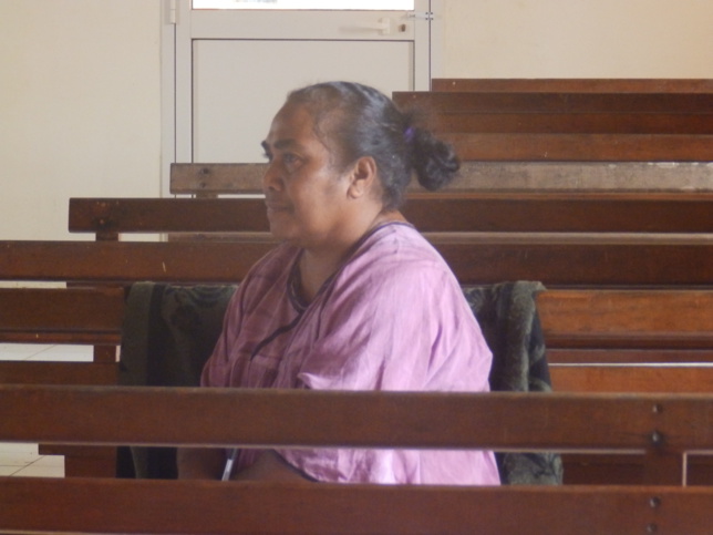 Mme ARAMOTO Rosalie Présidente de Momawe Mme ARAMOTO Rosalie Présidente de Momawe