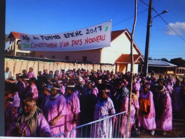 Les mamans toutes en rose Les mamans toutes en rose