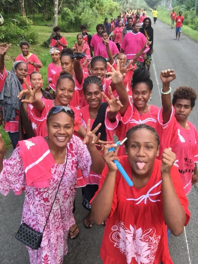 Les jeunes au défilé lors de l'AG Les jeunes au défilé lors de l'AG