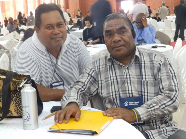 Pasteur PADOME Paul de l'Eglise Protestante de Kanaky Nouvelle-Calédonie avec Pasteur KENNETH de AITUTAKI RAROTONGA