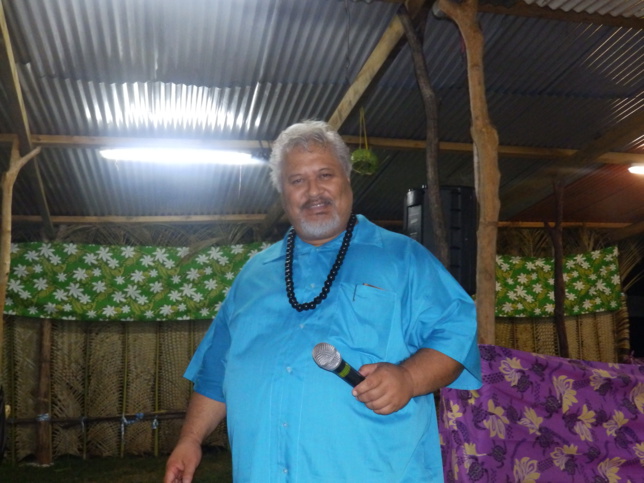 Pasteur FLORES Tiare, animateur des mamans de la région de Nengone