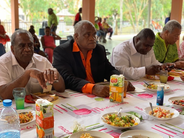 Pasteur HNASSON Öhnyingazo, président de Drehu, pasteur EURIMINDIA Calvin, président de la région de Momawe, Pasteur ROINE Guillaume, président du DEMI Général de l'EPKNC, et THIJIN Michel, secrétaire du Conseil Régional de Momawe.