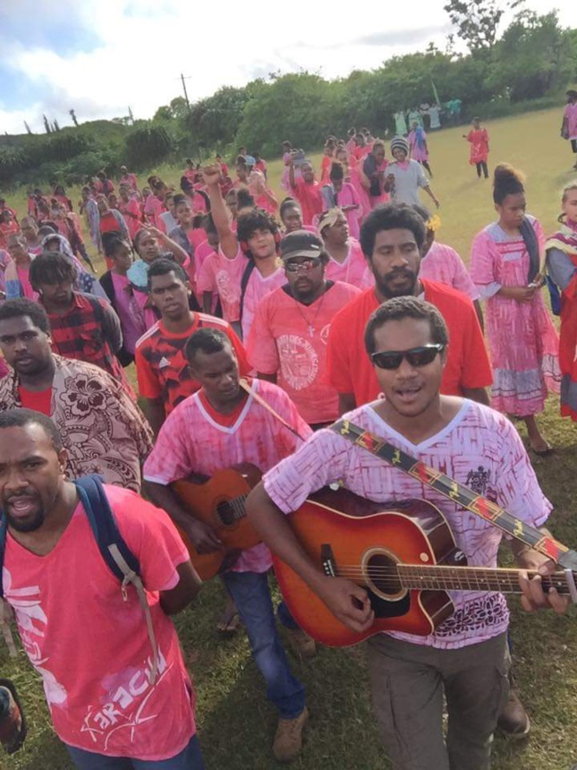 Animation : chants pendant le défilé Animation : chants pendant le défilé