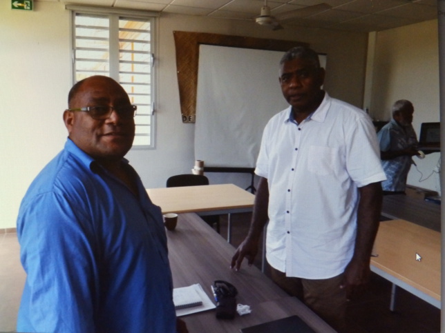 Pasteur WADROBERT Wadrobert et KAKUE Joël , l'animateur théologique général de l'EPKNC
