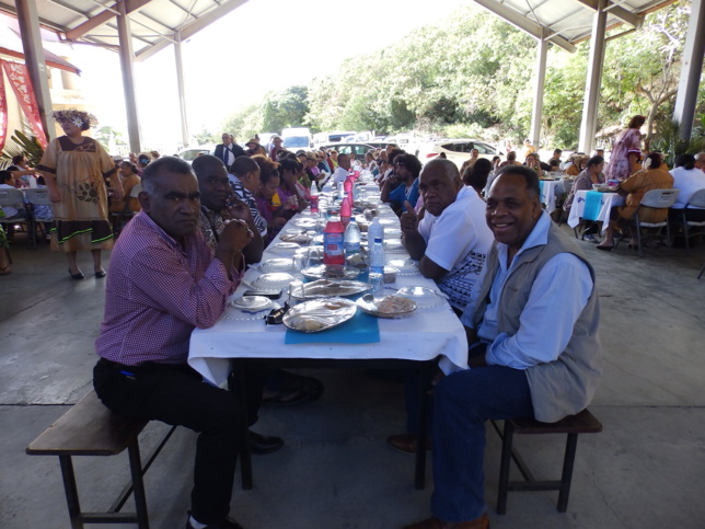 Repas fraternel : avec les membres du Conseil Exécutif de l'EPKNC