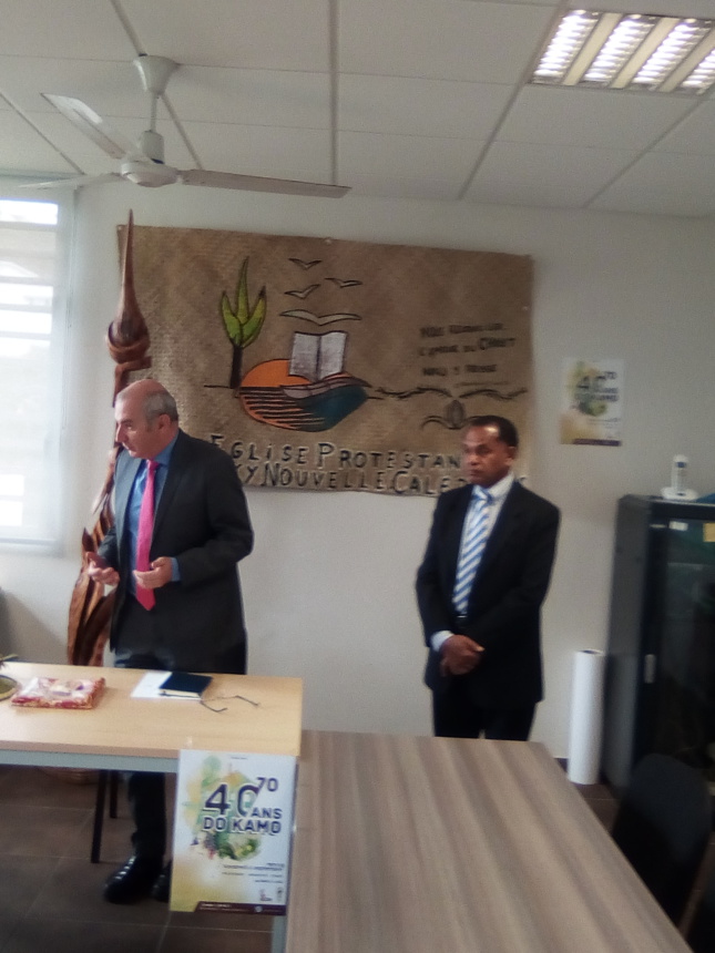 Le Haussaire, Monsieur Laurent PREVOST et le chargé de mission, monsieur Richard POADO Le Haussaire, Monsieur Laurent PREVOST et le chargé de mission, monsieur Richard POADO