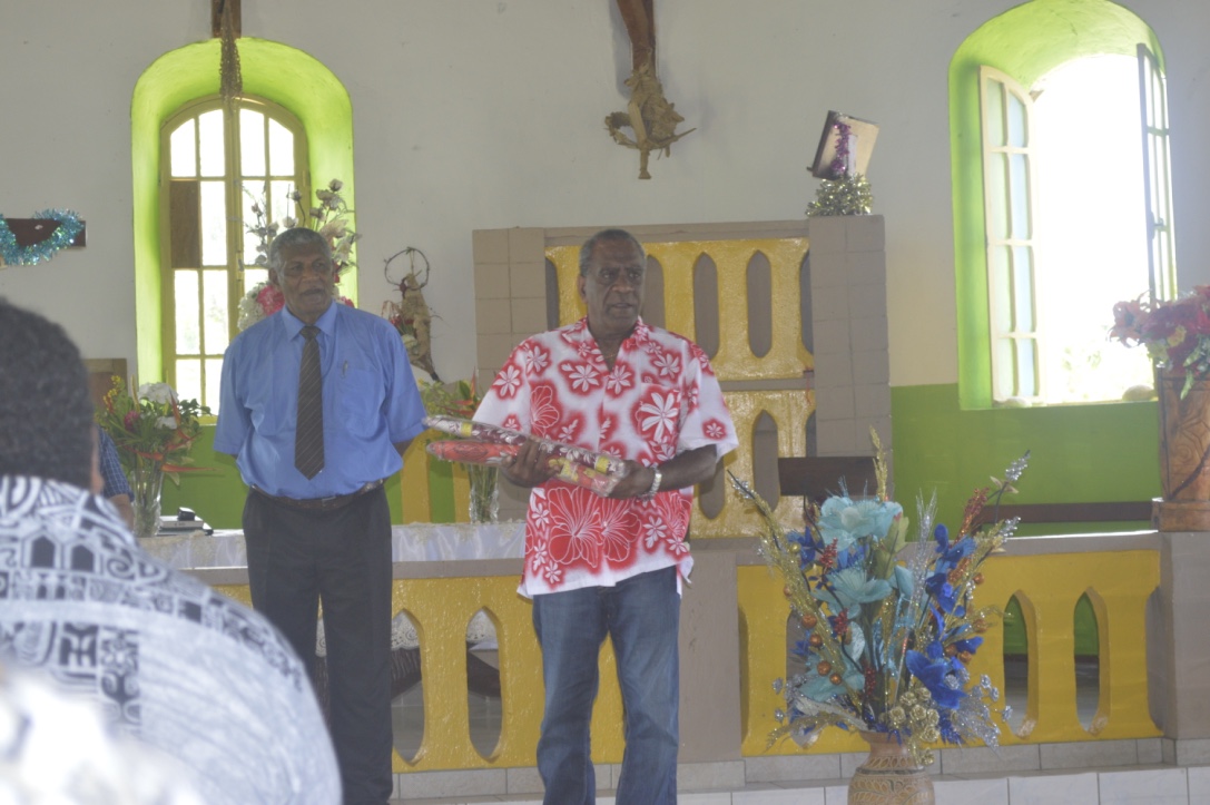 Le Président de la région de Drehu, pasteur HNASSON Öhnyngazo